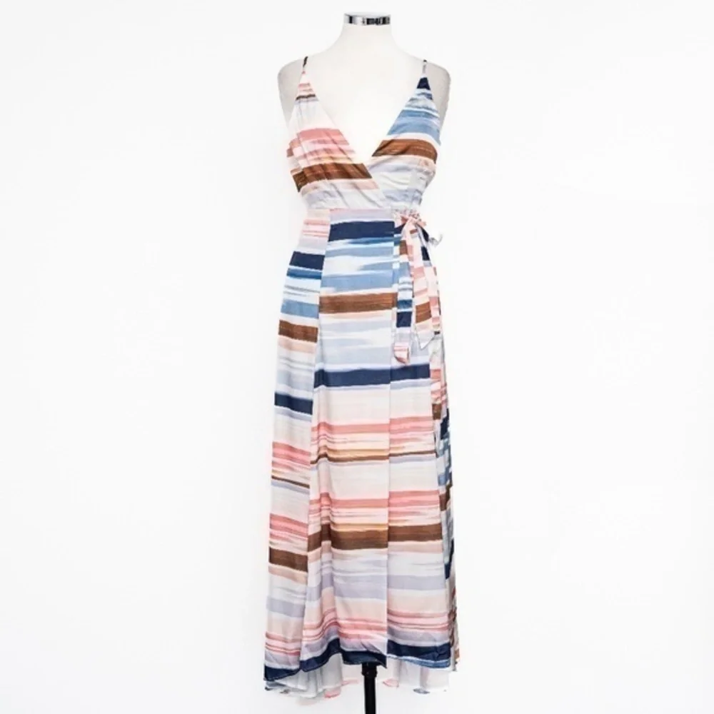 Hutch. Leah Satin Midi Wrap Dress.‎